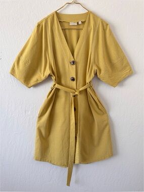 Eva Mendes Collection Ny&c  Christie Linen mustard Shirtdress medium